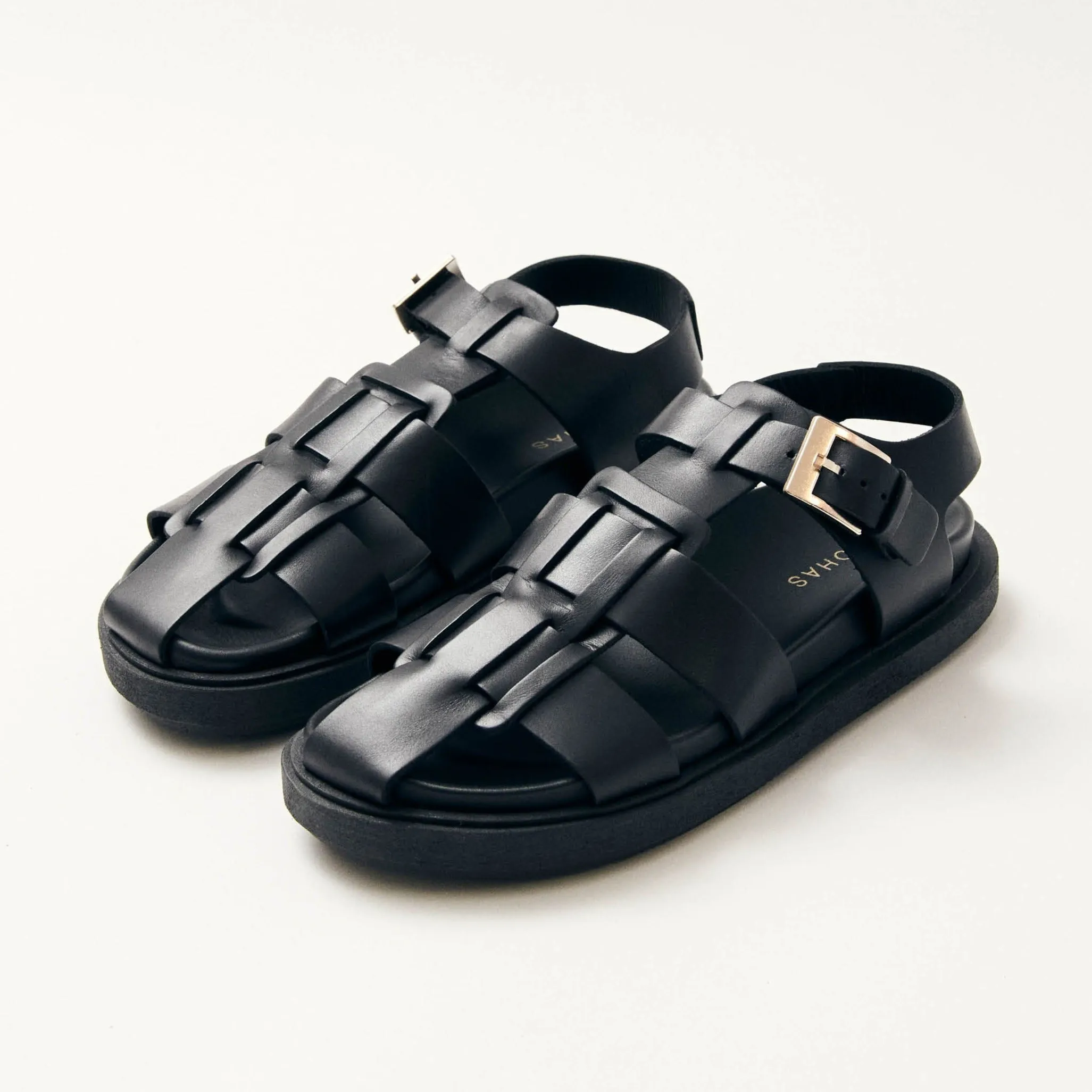 Backbone Black Clog