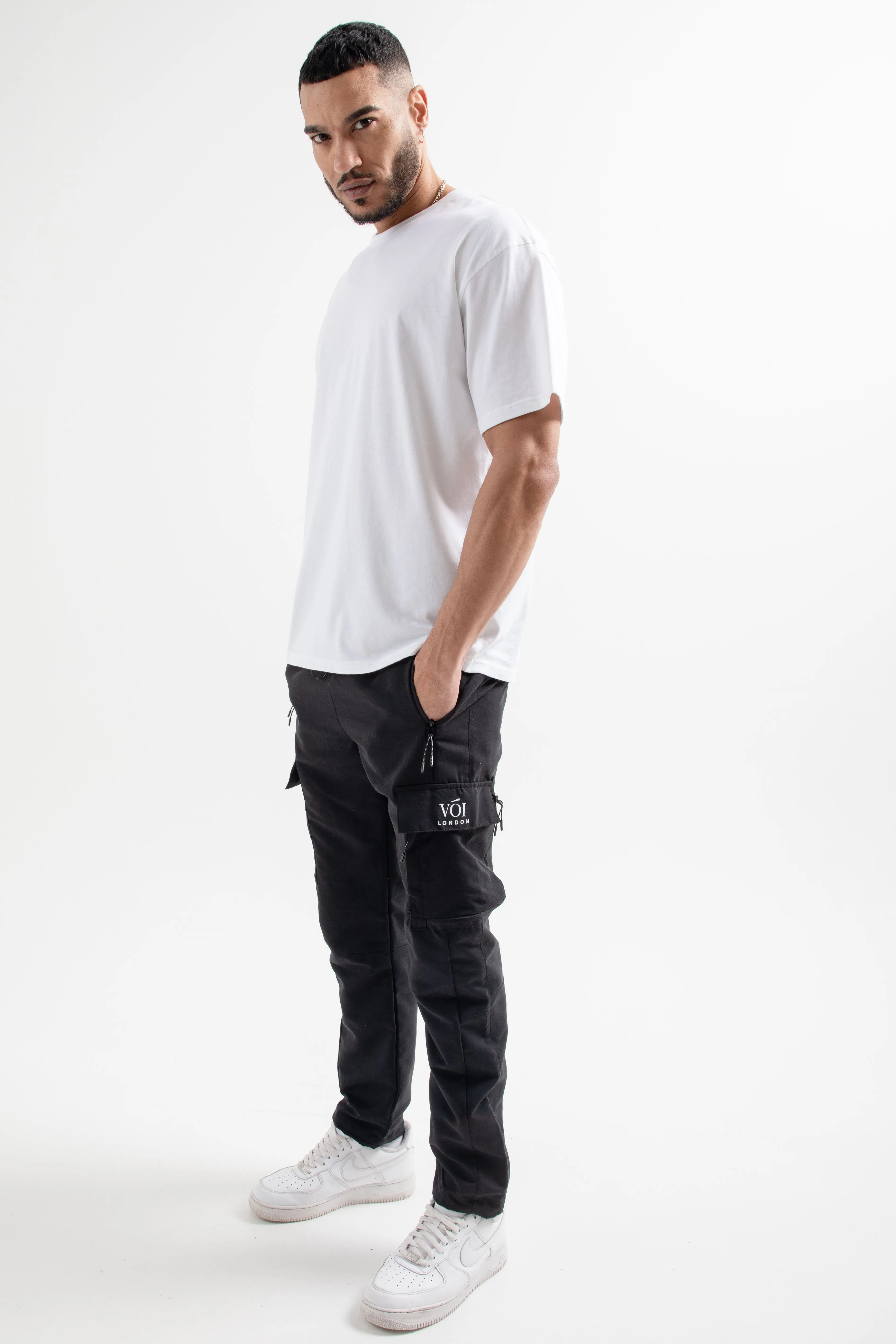 Baylis Tapered Cargo Woven Pants - Black