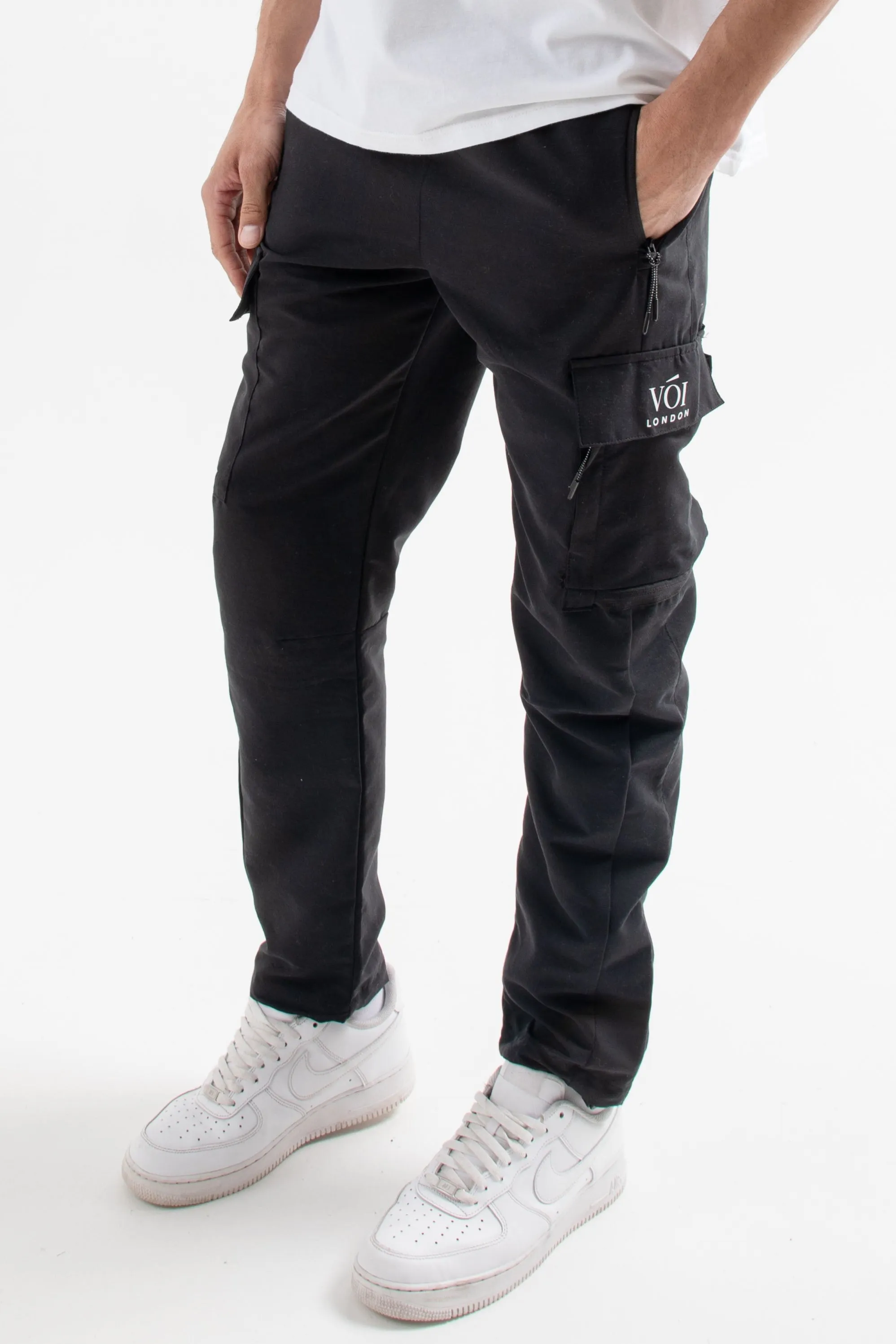 Baylis Tapered Cargo Woven Pants - Black