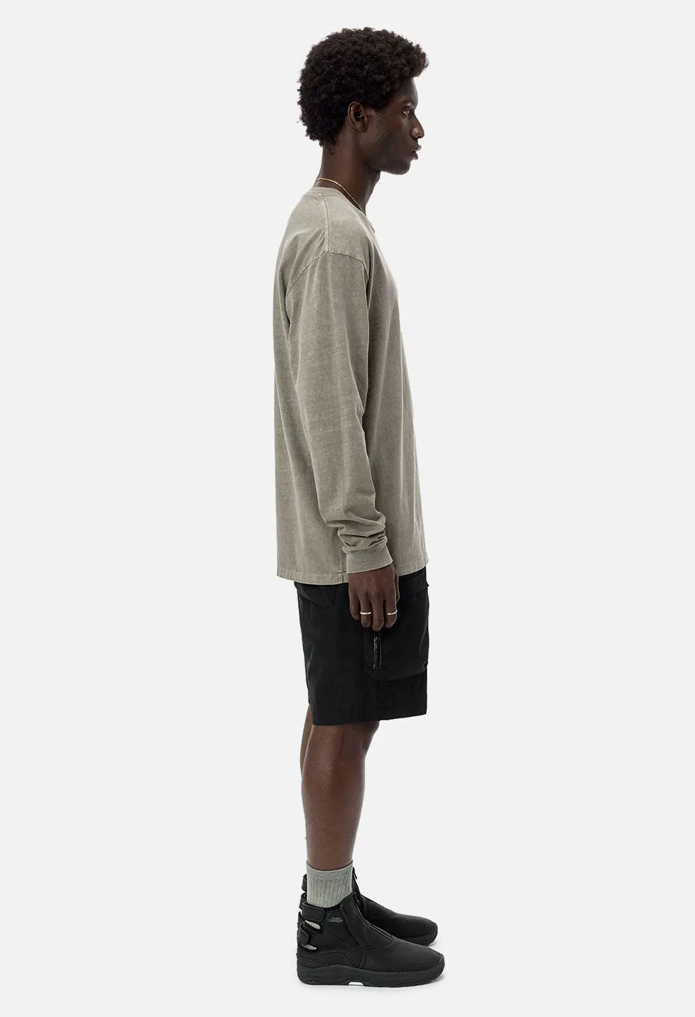 High Shrunk Nylon Cargo Shorts / Black