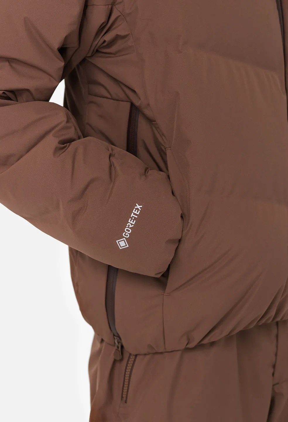 JOHN ELLIOTT X DESCENTE ALLTERRAIN MIZUSAWA DOWN JACKET / Chocolate