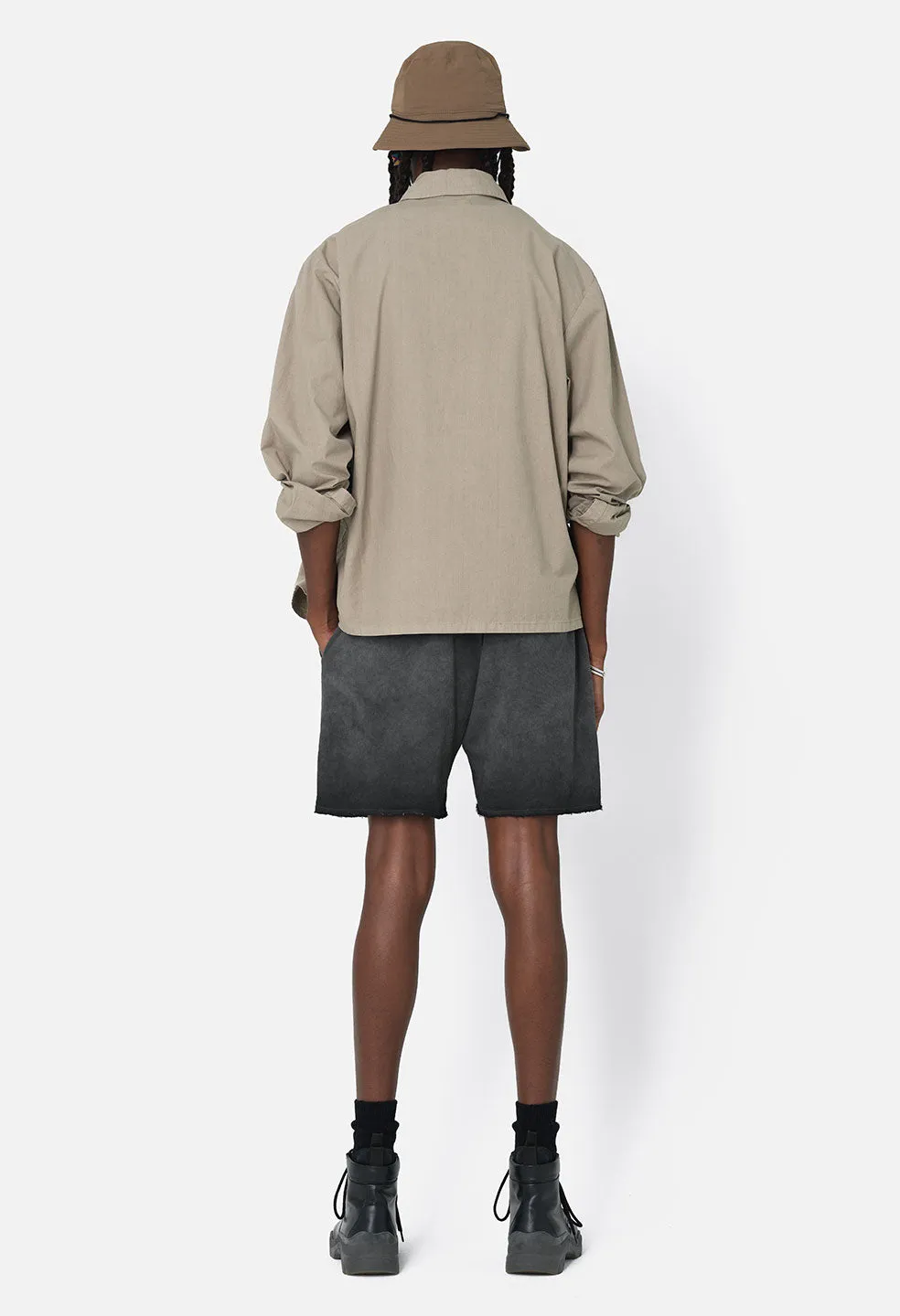 Tuck Terry Shorts / Oil Wash Black