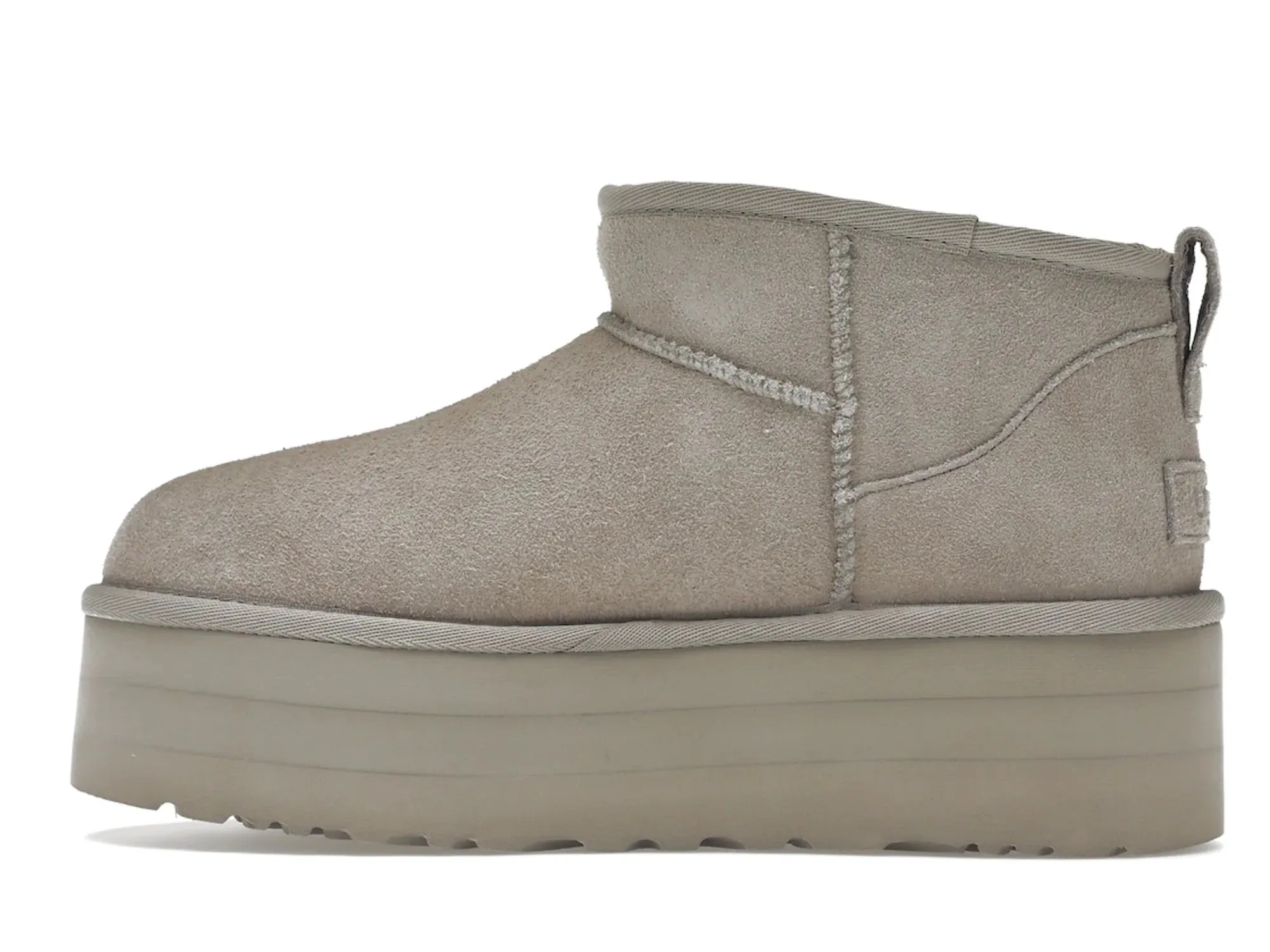 UGG Classic "Ultra Mini Platform Goat"