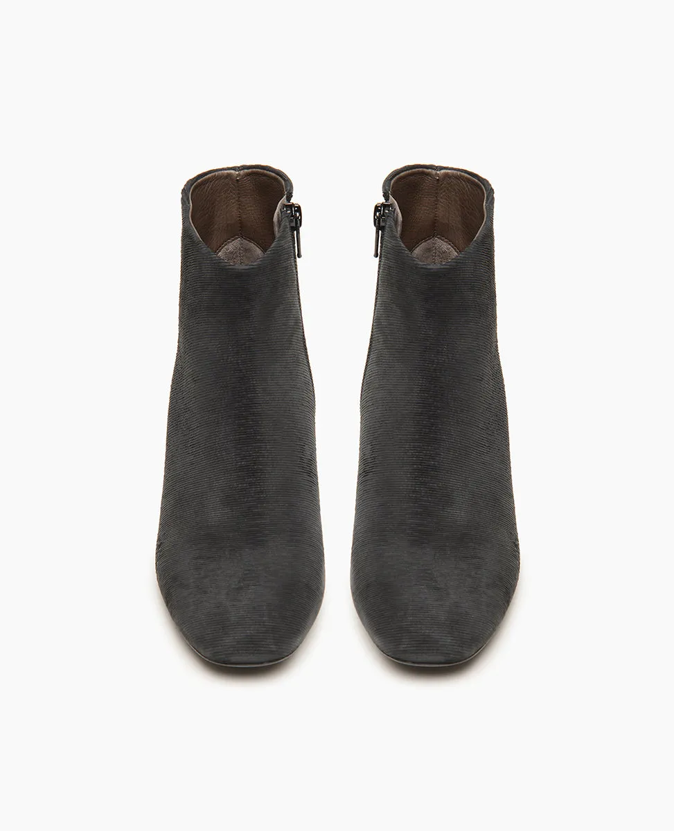 Warehouse Sale - Cisco Bootie Black Cut Nubuck